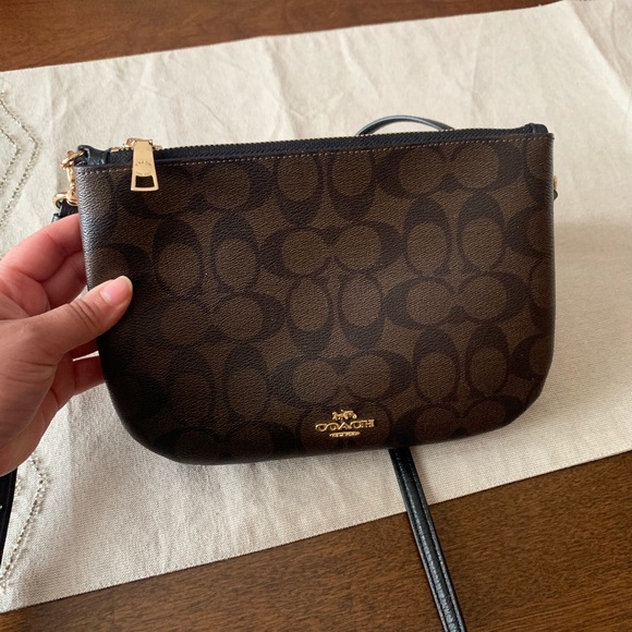 Coach Handbags - Coach | Double Crossbody Bag 🖤